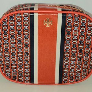 Tory Burch Gemini Link cosmetic case